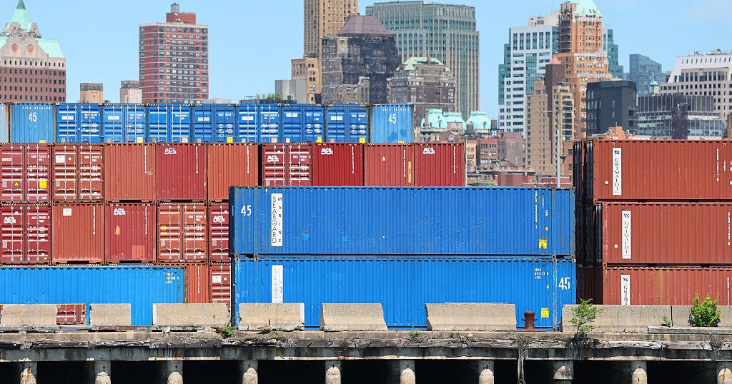 Trump's Jones Act Waiver: Easing Oil Prices & Cargo Flow